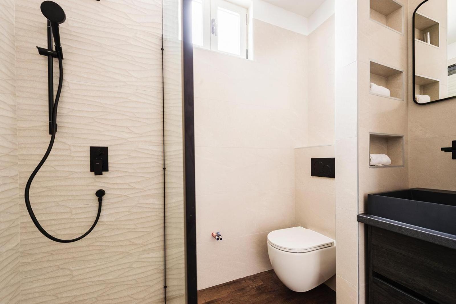 Maka Appartements - Omis Duće Oda fotoğraf